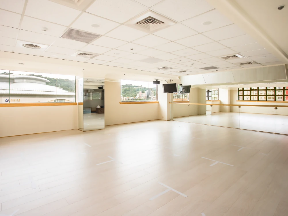 鼎固日月光大樓